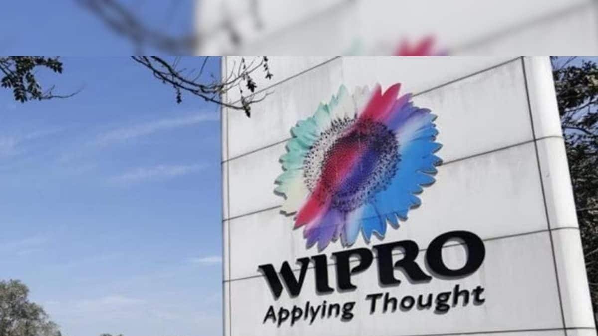 Wipro Likely To Skip Salary Hikes For Top Performers with Higher Compensation
