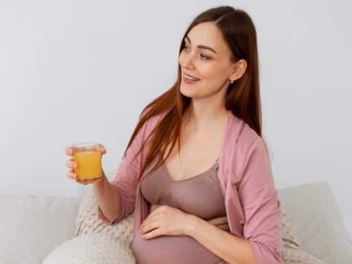 Health Tips Turmeric Milk Beneficial Or Harmful In Pregnancy Know What Says Experts