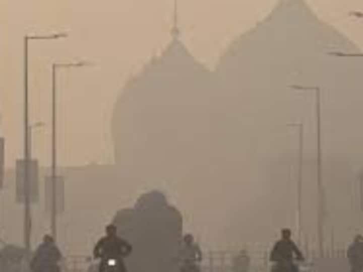 Pakistan Air Pollution Due To Heavy Smog Thousands Fall Ill In Eastern Pakistan