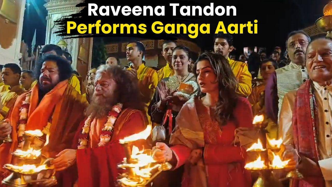 Raveena Tandon seeks divine blessings in Rishikesh, performs Ganga Aarti in traditional attire [Watch]