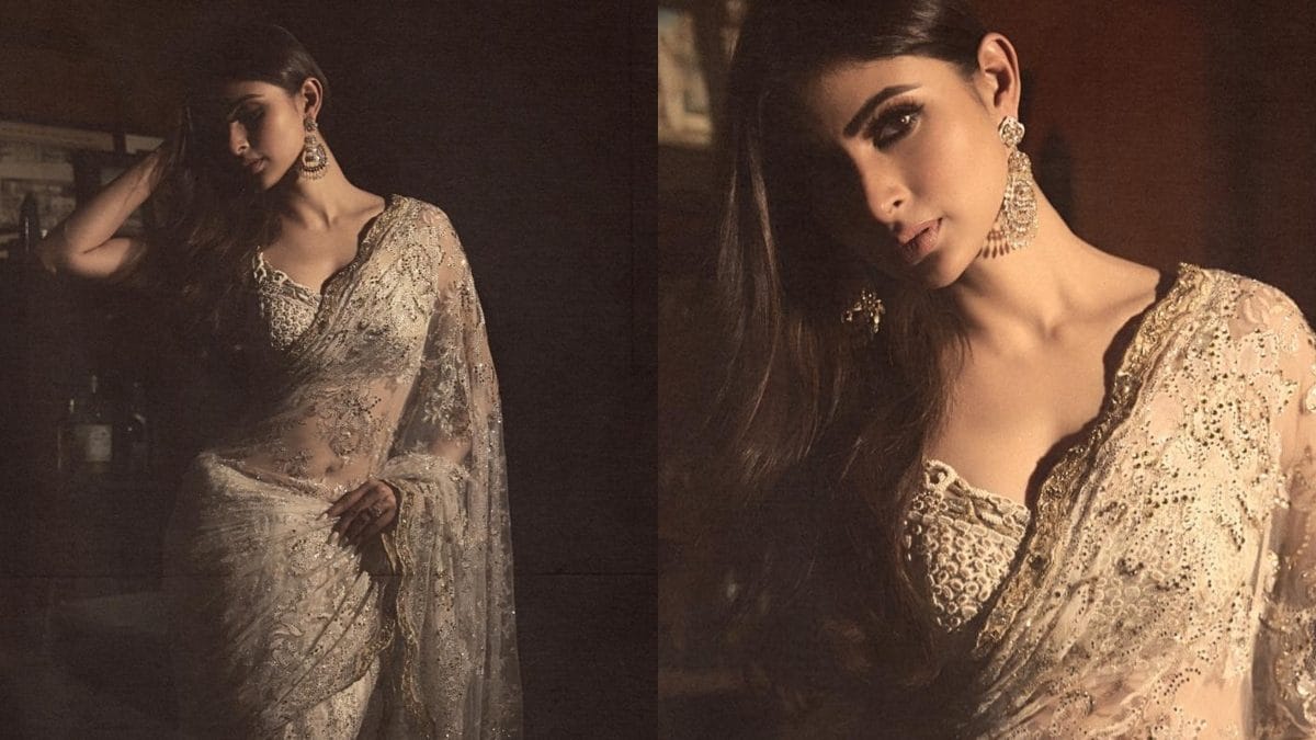 Sexy! Mouni Roy Flaunts Her Curves In A White See-Through Saree; Hot Photos Goes Viral