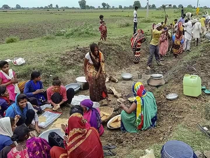 Government Informs FM Gave 10000 Crore Rupee Advance Fund To MGNREGA Scheme In FY 2024 | MGNREGA: गांवों में बढ़ेगा रोजगार