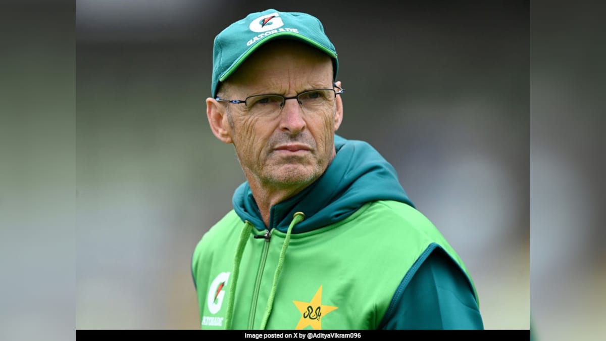 On Gary Kirsten’s “No Unity” Quote, Pak Batter Reveals Chat With Star Who Was In Dressing Room